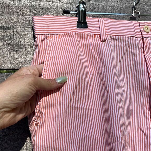 Polo Golf Ralph Lauren Men's Red and White Striped Seersucker Chino Shorts Size - Picture 2 of 7